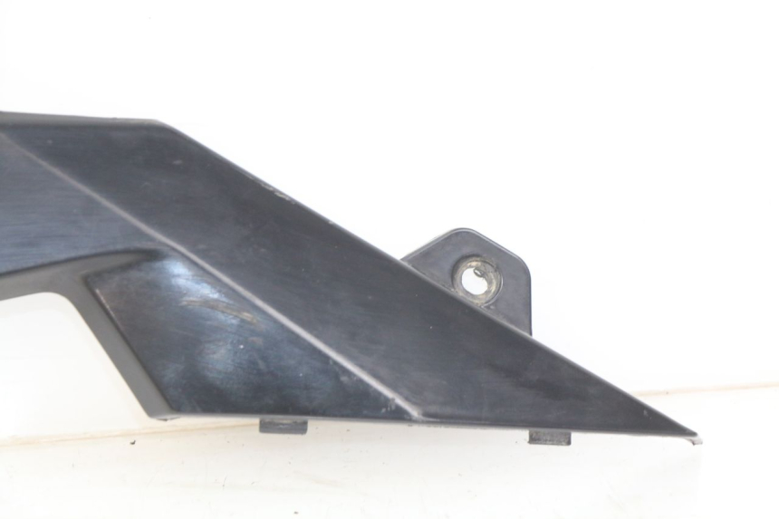 photo de CACHE SOUS SELLE DROIT APRILIA SX 50 (2011 - 2017) - Vue d’ensemble