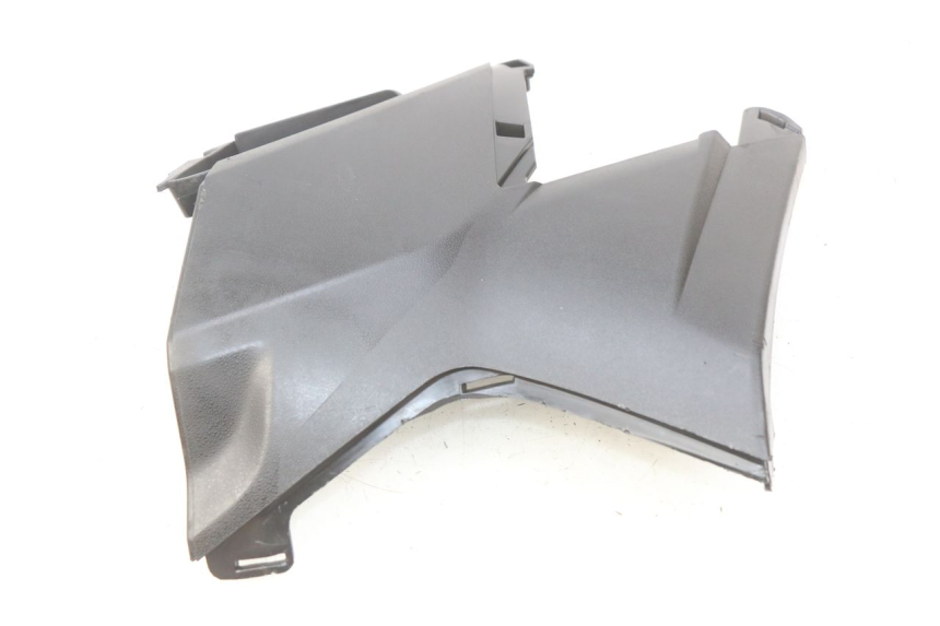 photo de CACHE SOUS SELLE DROIT APRILIA SXR 50 (2021 - 2023) - Autre angle de vue