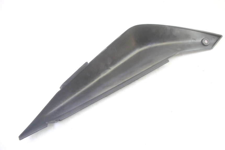 photo de CACHE SOUS SELLE DROIT KSR TR SM 50 (2015 - 2018) - Gros plan technique