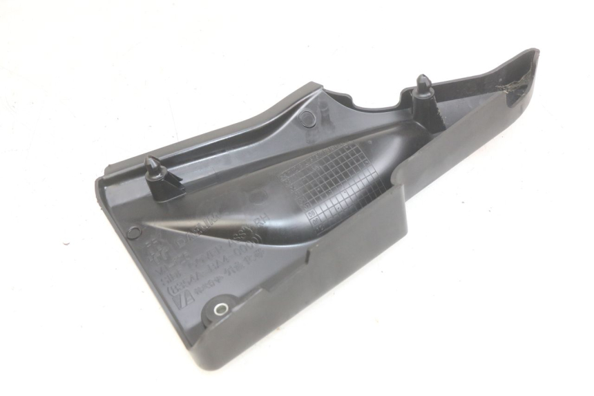 photo de CACHE SOUS SELLE DROIT DAELIM VJ ROADWIN FI 125 (2008 - 2017) - Zoom état d’usage