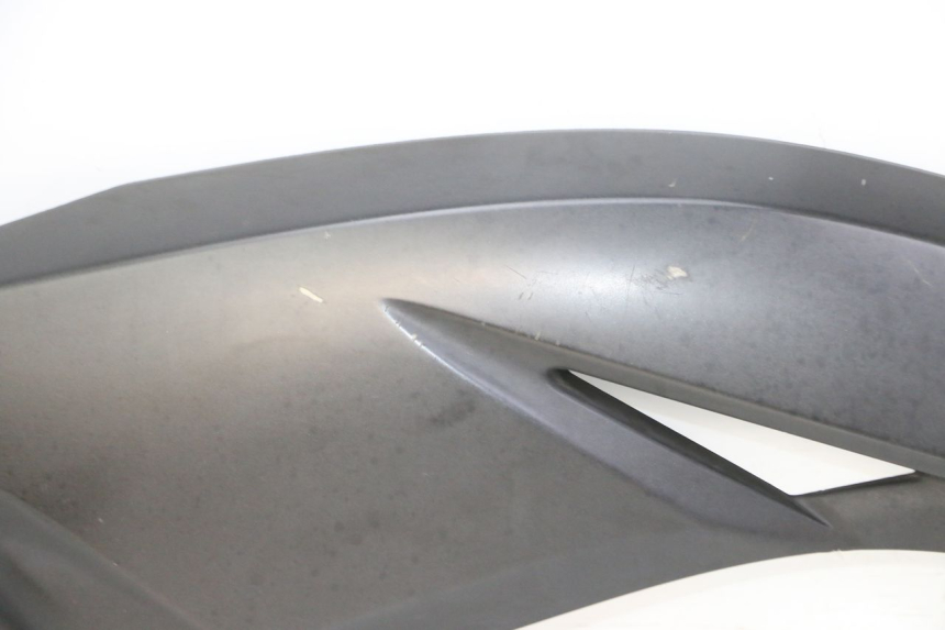 photo de CACHE SOUS SELLE DROIT YAMAHA X-MAX XMAX 125 (2010 - 2013) - Pièce contrôlée
