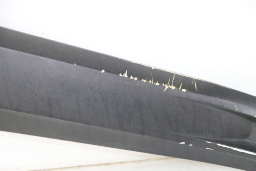 photo de CACHE SOUS SELLE DROIT YAMAHA X-MAX XMAX 125 (2010 - 2013) - Marquages et références