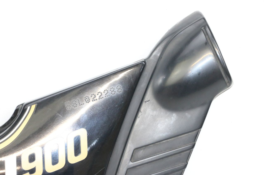 photo de CACHE SOUS SELLE DROIT YAMAHA XJ F 900 (1983 - 1994) - Pièce contrôlée