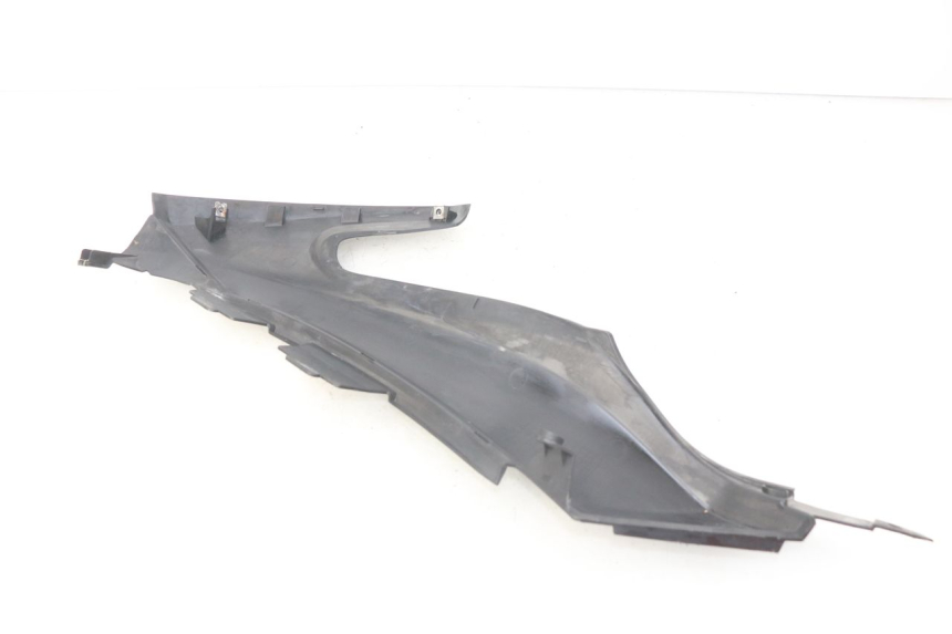 photo de CACHE SOUS SELLE DROIT YAMAHA XP T-MAX TMAX ABS 530 (2012 - 2015) - Autre angle de vue