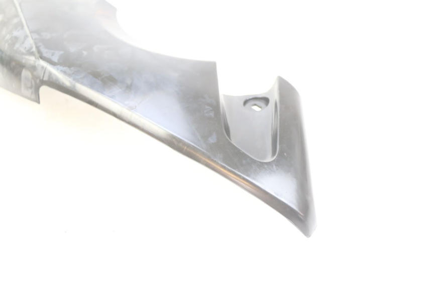 photo de CACHE SOUS SELLE DROIT YAMAHA XP T-MAX TMAX ABS 500 (2004 - 2007) - Détail de la pièce