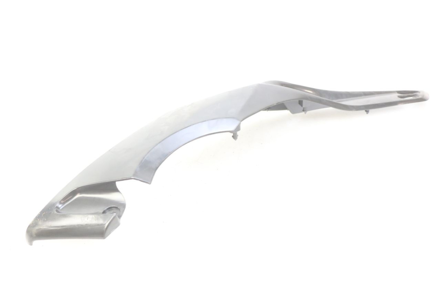 photo de CACHE SOUS SELLE DROIT YAMAHA XP T-MAX TMAX ABS 500 (2004 - 2007) - Détails caractéristiques