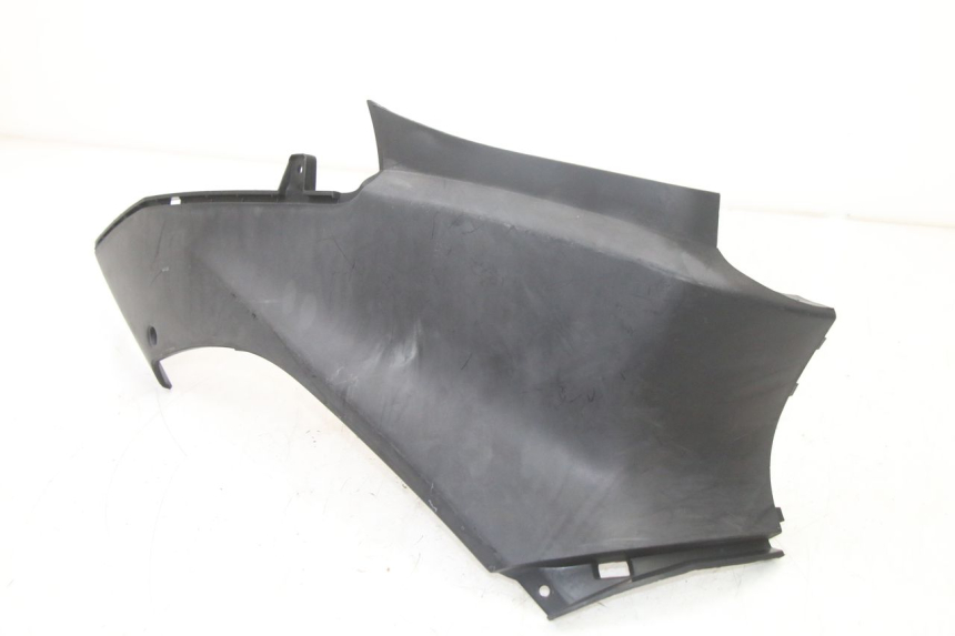 photo de CACHE SOUS SELLE DROIT YAMAHA NEOS NEO'S 4T 50 (2008 - 2016) - Détail de la pièce
