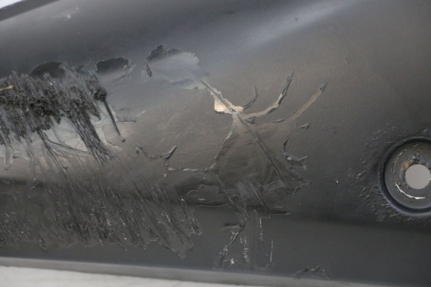 photo de CACHE SOUS SELLE DROIT YAMAHA TZR 50 (2008 - 2016) - Vue produit