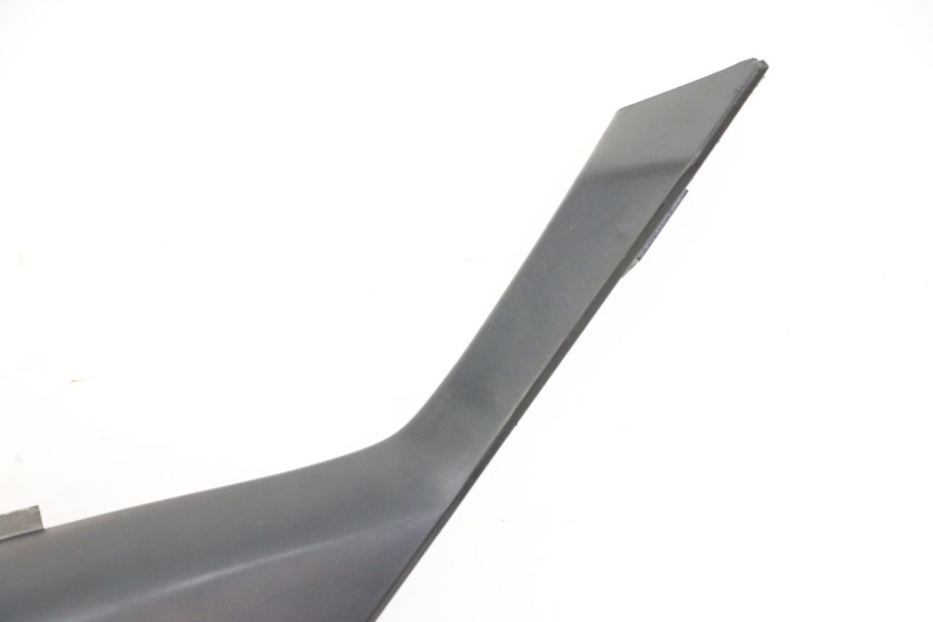 photo de CACHE SOUS SELLE DROIT YAMAHA TZR 50 (2008 - 2016) - Pièce contrôlée