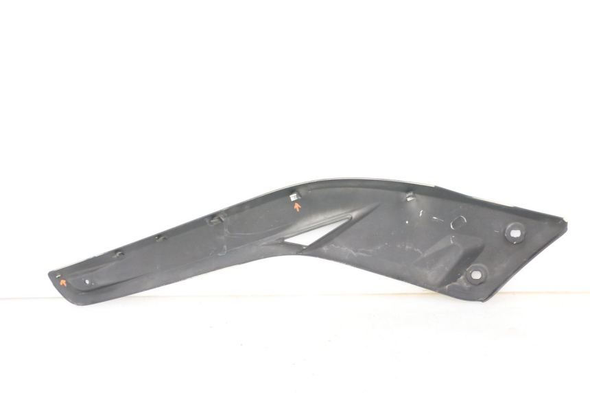 photo de CACHE SOUS SELLE DROIT YAMAHA X-MAX XMAX ABS 250 (2010 - 2014) - Pièce contrôlée