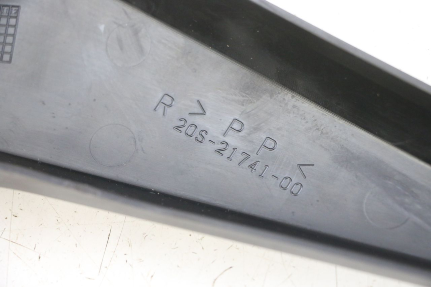 photo de CACHE SOUS SELLE DROIT YAMAHA XJ6 600 (2008 - 2016) - Détail de la pièce