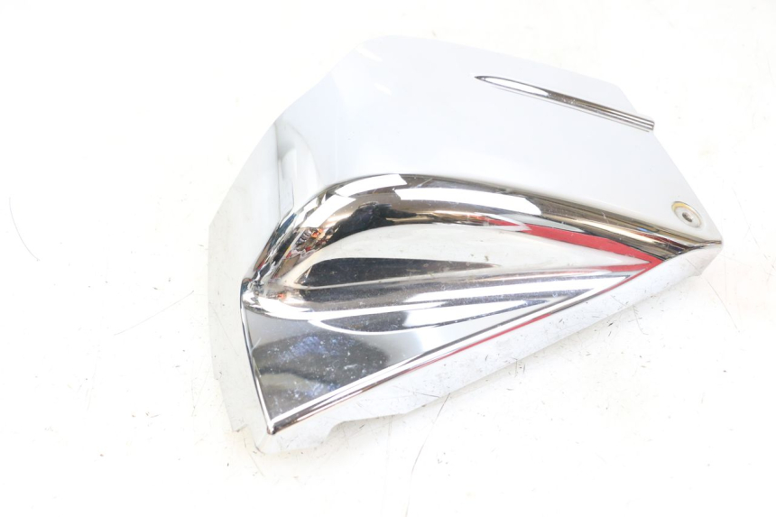 photo de CACHE SOUS SELLE DROIT YAMAHA XVS DRAG STAR DRAGSTAR 650 (1997 - 2007) - Points de fixation