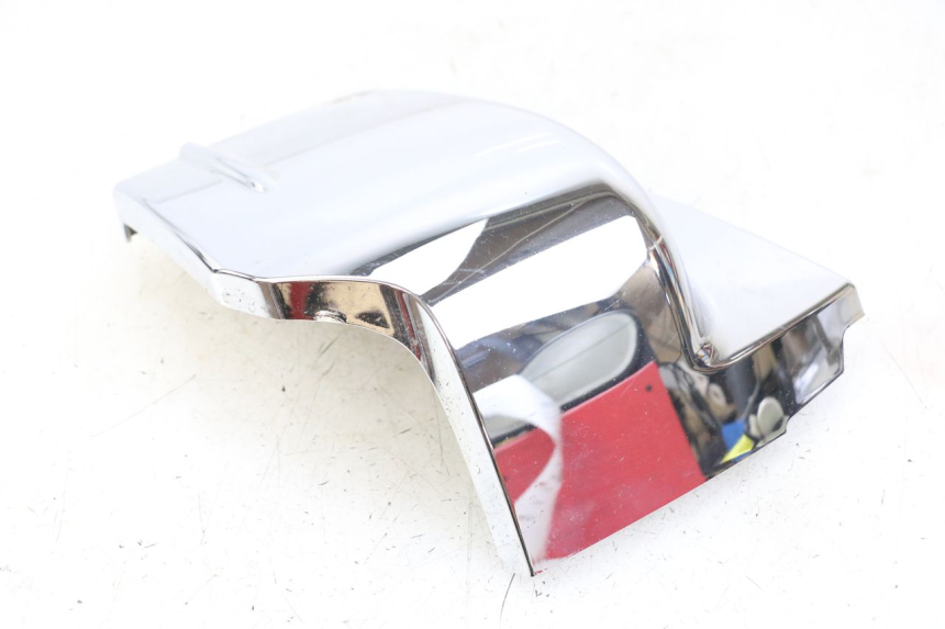 photo de CACHE SOUS SELLE DROIT YAMAHA XVS DRAG STAR DRAGSTAR 650 (1997 - 2007) - État de surface