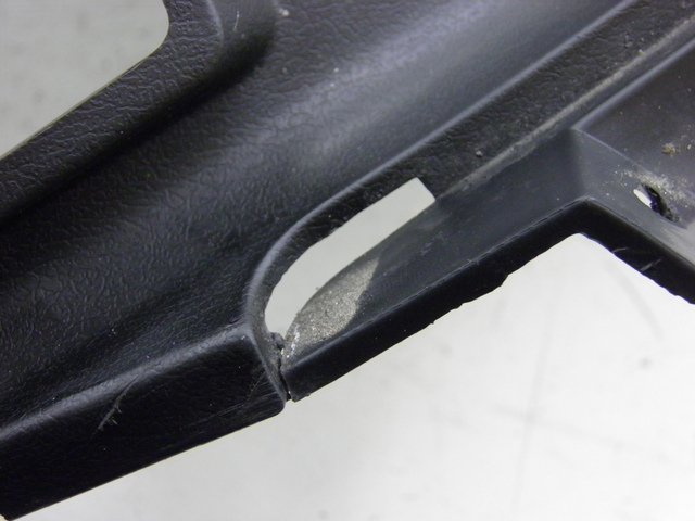 photo de CACHE SOUS SELLE DROIT YAMASAKI YM50QT-N3 RETRO 50 (2012 - 2014) - Pièce contrôlée