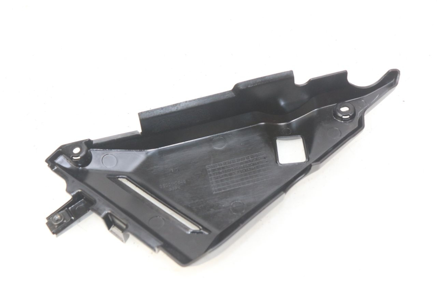 photo de CACHE SOUS SELLE DROIT KAWASAKI Z 650 (2016 - 2019) - Zoom état d’usage