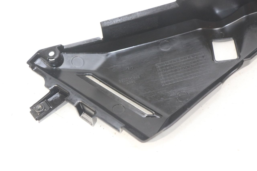 photo de CACHE SOUS SELLE DROIT KAWASAKI Z 650 (2016 - 2019) - Autre angle de vue