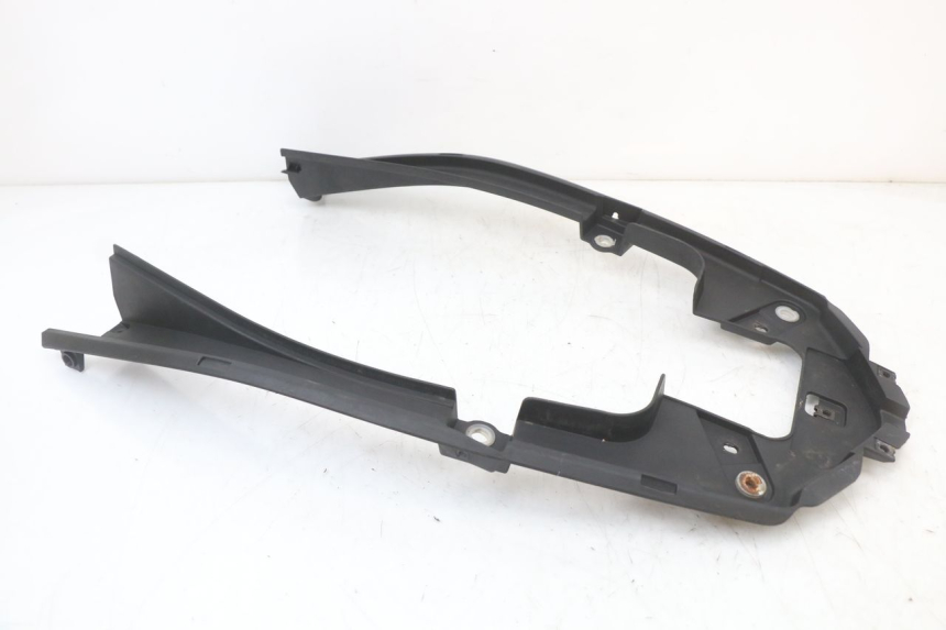 photo de CACHE SOUS SELLE LONGJIA EASY MAX 125 (2020 - 2024) - Détail de la pièce