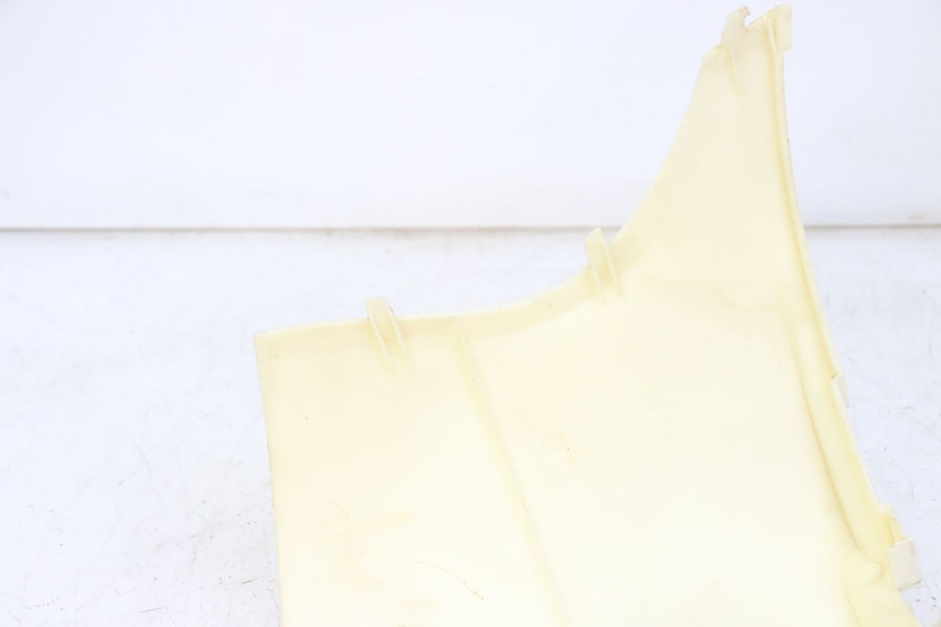 photo de CACHE SOUS SELLE EUROCKA RETRO 50 (2007 - 2014) - Gros plan technique