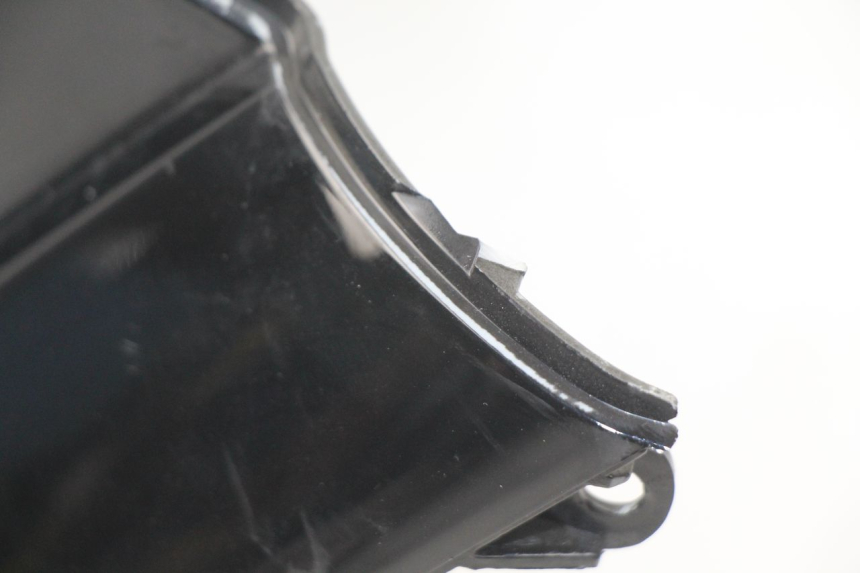 photo de CACHE SOUS SELLE SYM FIDDLE 3 III 125 (2014 - 2020) - Détail de la pièce