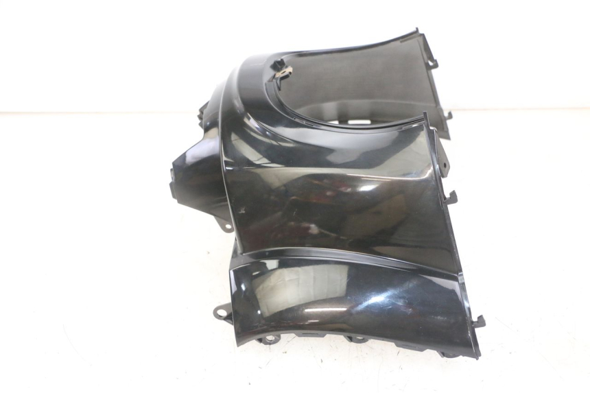 photo de CACHE SOUS SELLE SYM FIDDLE 3 III 50 (2014 - 2020) - Gros plan technique