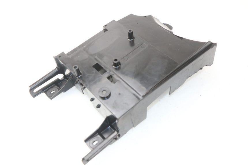 photo de CACHE SOUS SELLE YAMAHA FJR ABS 1300 (2006 - 2012) - Zoom état d’usage