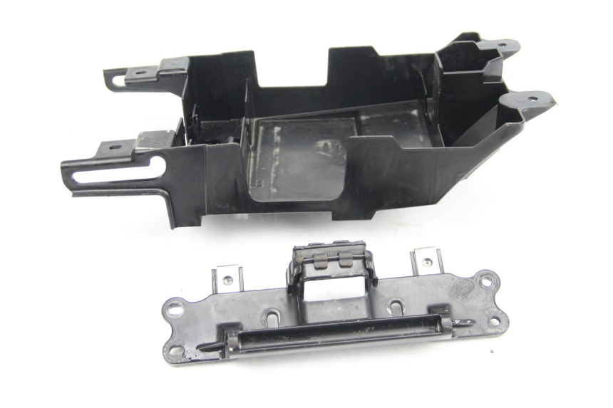 photo de CACHE SOUS SELLE YAMAHA FJR ABS 1300 (2006 - 2012) - Vue d’ensemble