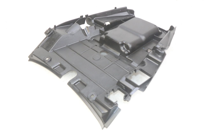 photo de CACHE SOUS SELLE HONDA FJS SILVERWING SILVER WING 400 (2009 - 2016) - Détail de la pièce