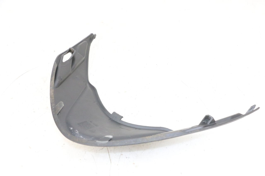 photo de CACHE SOUS SELLE PIAGGIO FLY 4T 50 (2013 - 2017) - Zoom état d’usage