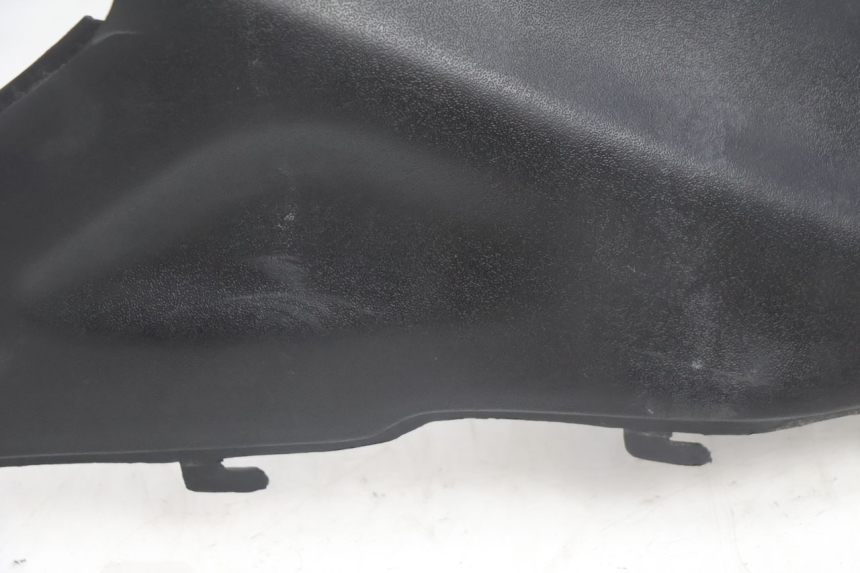 photo de CACHE SOUS SELLE KEEWAY FOCUS 50 (2006 - 2009) - Détail de la pièce