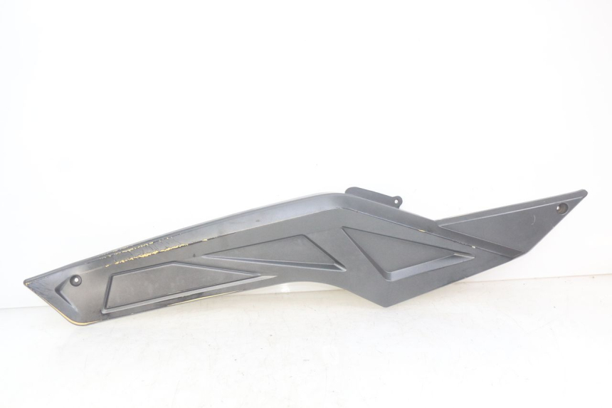 photo de CACHE SOUS SELLE GAUCHE NECO ALEXONE 125 (2017 - 2024) - Vue principale