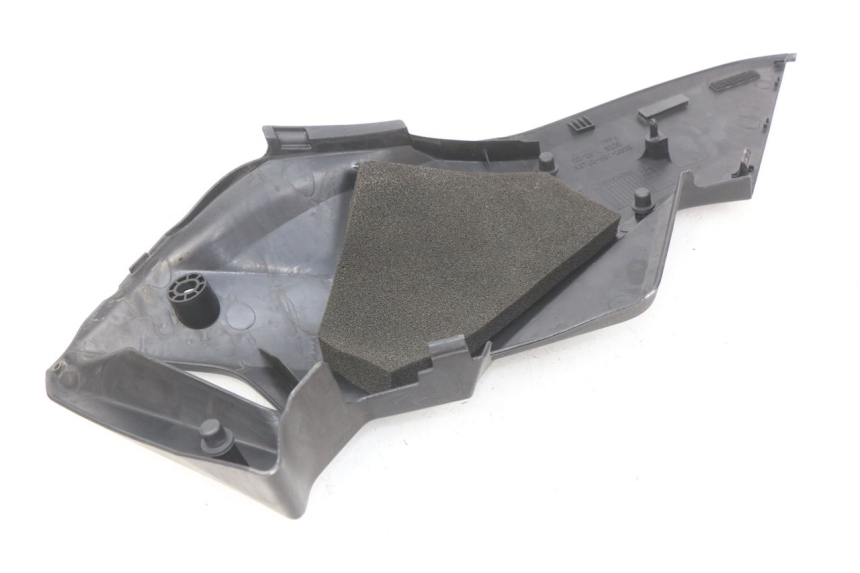 photo de CACHE SOUS SELLE GAUCHE HONDA CBRF CBR-F PC41 600 (2011 - 2013) - Autre angle de vue