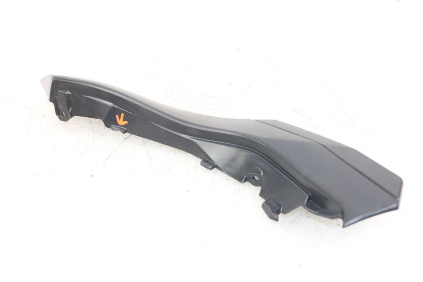 photo de CACHE SOUS SELLE GAUCHE KAWASAKI ER-6 ER6 N 650 (2012 - 2016) - Vue d’ensemble