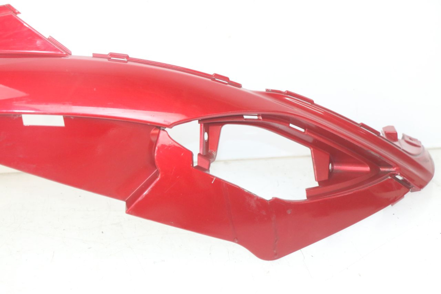 photo de CACHE SOUS SELLE GAUCHE SYM FIDDLE 3 III 125 (2014 - 2020) - Détails caractéristiques