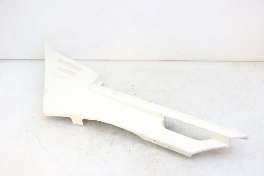 photo de CACHE SOUS SELLE GAUCHE YAMAHA FJ 36Y 1100 (1984 - 1985) - Détail de la pièce