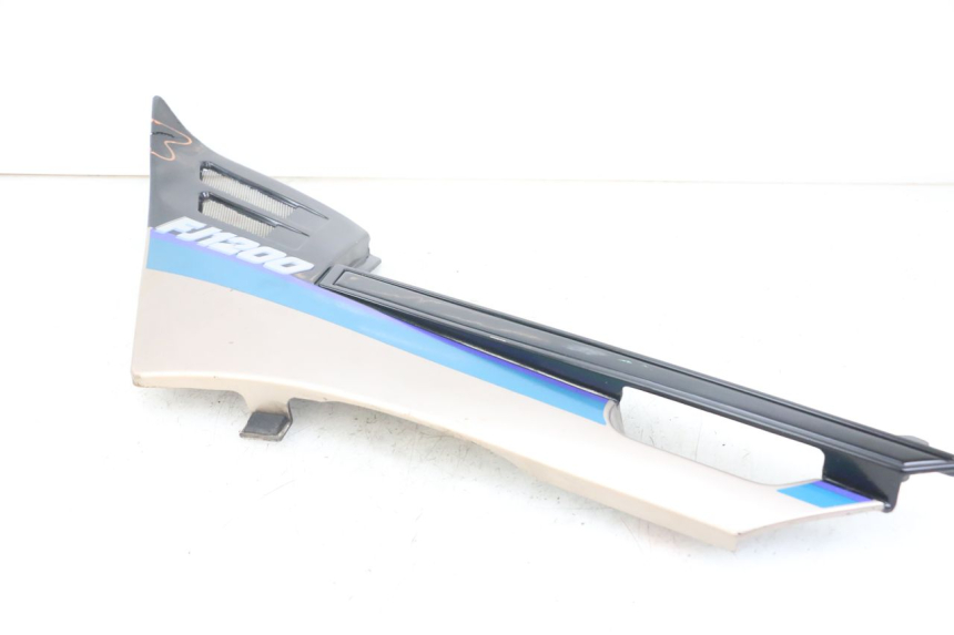 photo de CACHE SOUS SELLE GAUCHE YAMAHA FJ 3CX 1200 (1986 - 1996) - Vue produit