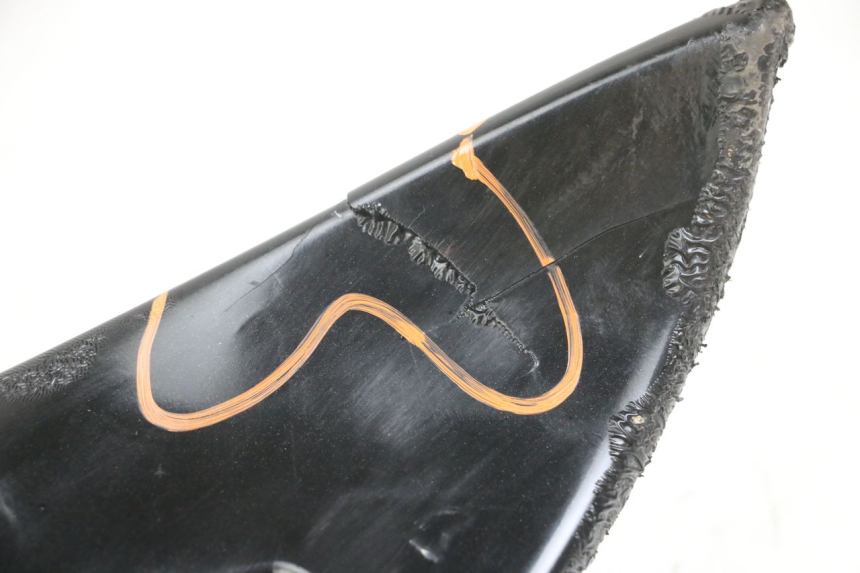 photo de CACHE SOUS SELLE GAUCHE YAMAHA FJ 3CX 1200 (1986 - 1996) - Photo complémentaire