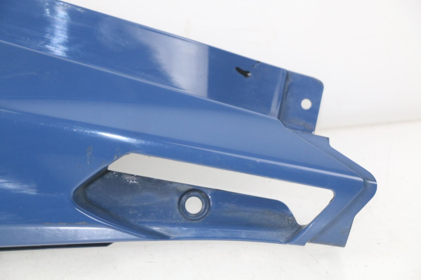 photo de CACHE SOUS SELLE GAUCHE YAMAHA FJR ABS 1300 (2006 - 2012) - État de surface