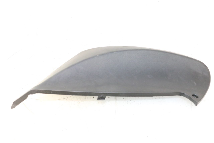 photo de CACHE SOUS SELLE GAUCHE PIAGGIO FLY 2T 50 (2004 - 2017) - Vue principale
