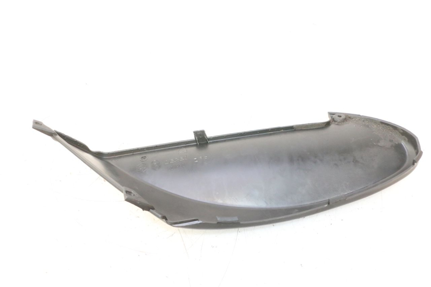 photo de CACHE SOUS SELLE GAUCHE PIAGGIO FLY 2T 50 (2004 - 2017) - Autre angle de vue