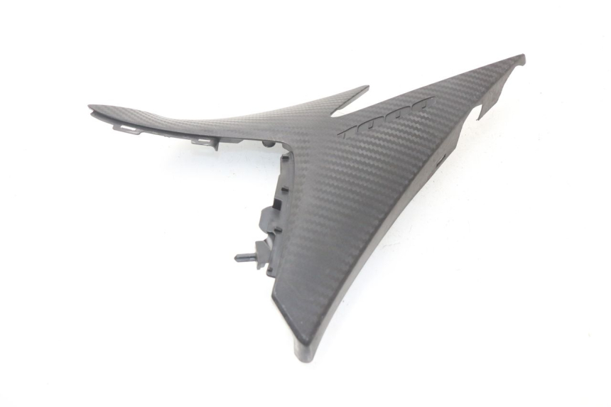 photo de CACHE SOUS SELLE GAUCHE SUZUKI GSX-R GSXR K16 1000 (2012 - 2016) - Détail de la pièce