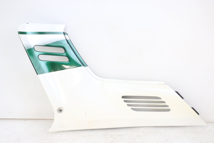 photo de CACHE SOUS SELLE GAUCHE HONDA CBR F 1000 (1993 - 1996) - Vue principale