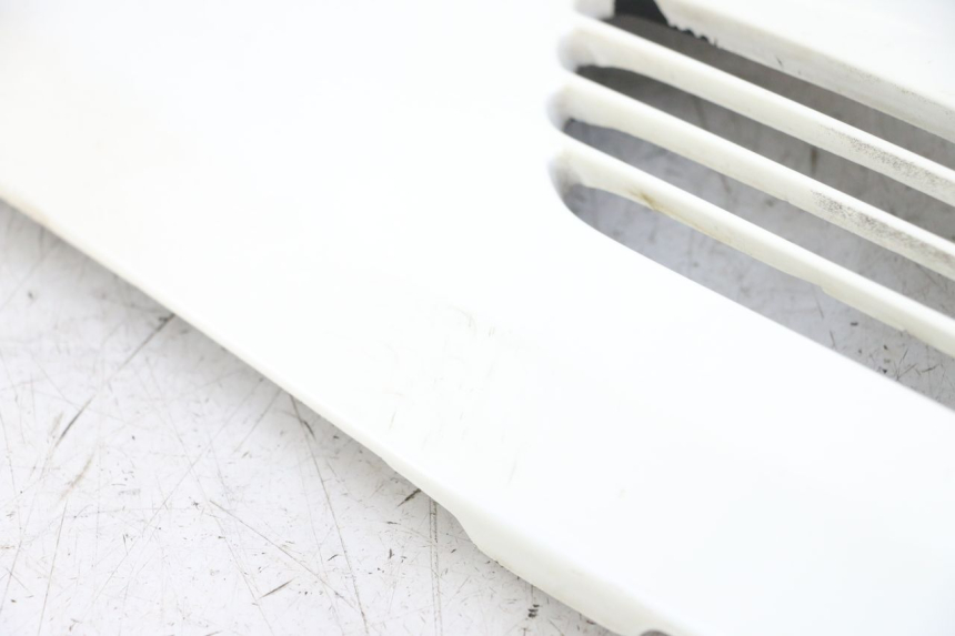 photo de CACHE SOUS SELLE GAUCHE HONDA CBR F 1000 (1993 - 1996) - Pièce contrôlée