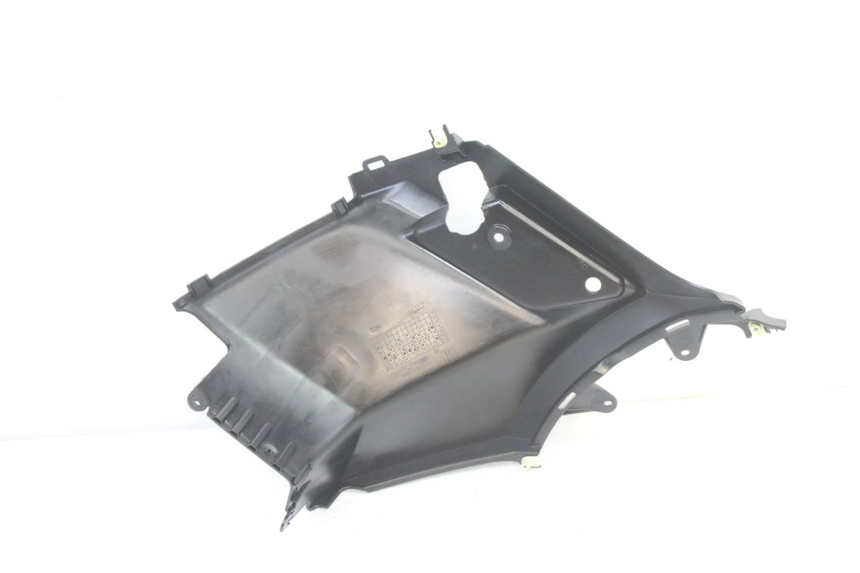 photo de CACHE SOUS SELLE GAUCHE PEUGEOT KISBEE 2T 50 (2010 - 2017) - Autre angle de vue