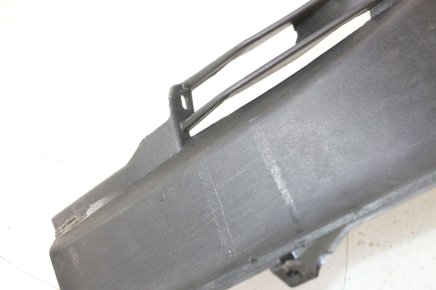 photo de CACHE SOUS SELLE GAUCHE PIAGGIO LIBERTY IGET 4T 50 (2015 - 2020) - Vue d’ensemble