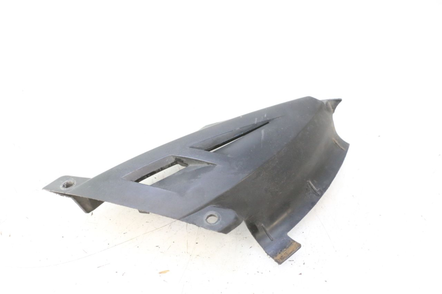 photo de CACHE SOUS SELLE GAUCHE PEUGEOT LUDIX BLASTER 50 (2006 - 2014) - Détail de la pièce