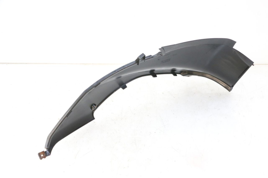 photo de CACHE SOUS SELLE GAUCHE MBK OVETTO ONE 2T 50 (2013 - 2017) - Autre angle de vue