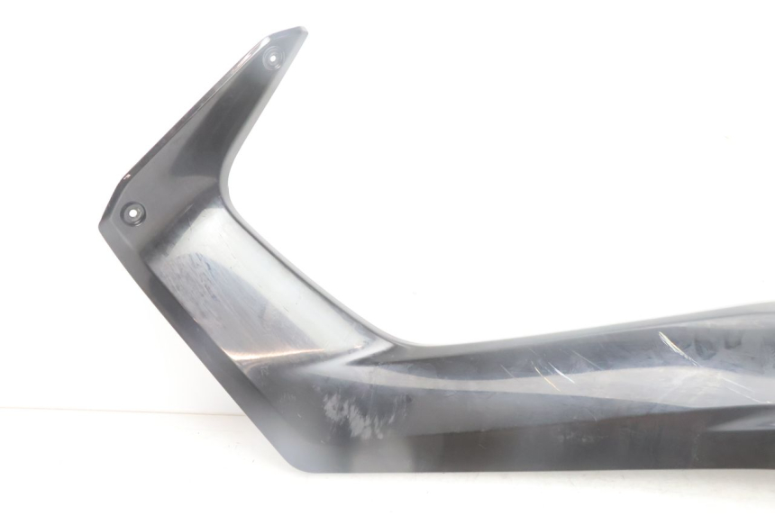 photo de CACHE SOUS SELLE GAUCHE YAMAHA N-MAX NMAX 125 (2021 - 2024) - Détail de la pièce