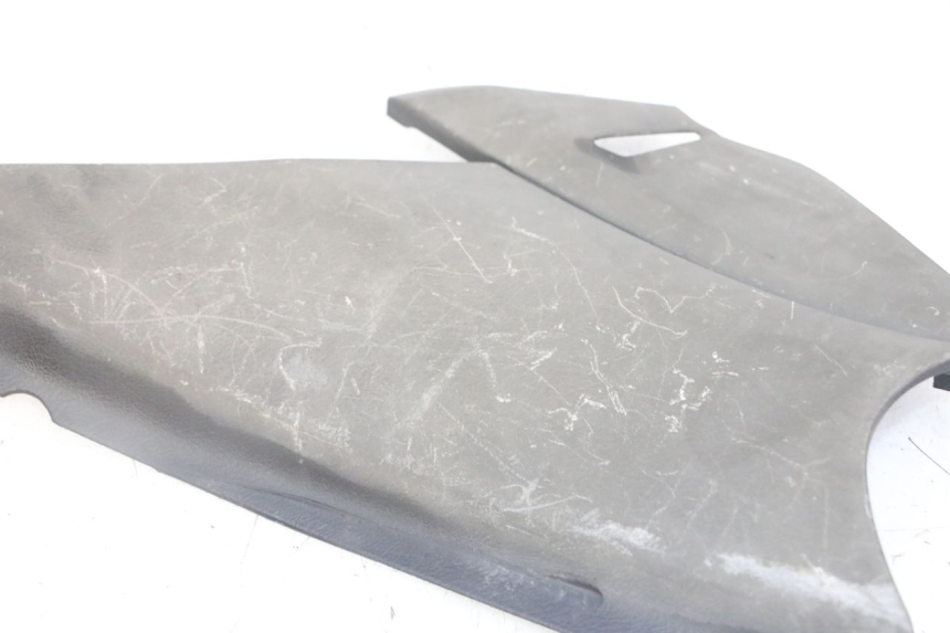 photo de CACHE SOUS SELLE GAUCHE HONDA NTV DEAUVILLE ABS 700 (2007 - 2016) - Autre angle de vue