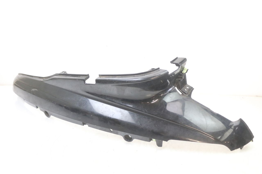 photo de CACHE SOUS SELLE GAUCHE PEUGEOT DJANGO 125 (2014 - 2017) - Vue principale