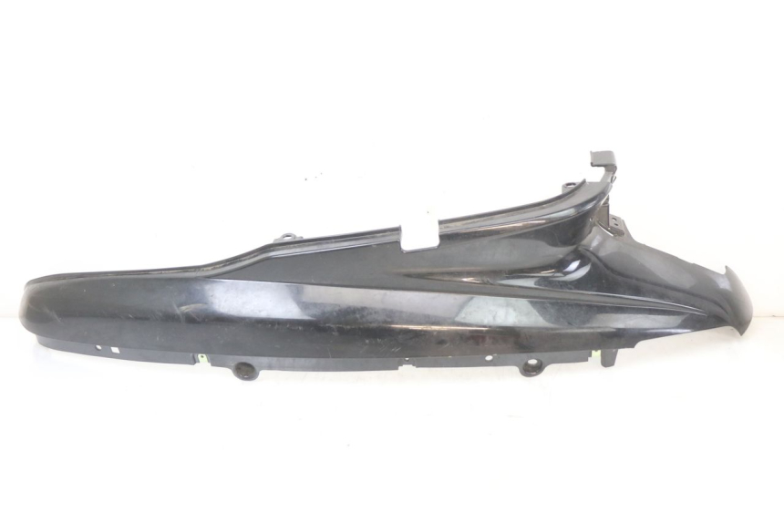 photo de CACHE SOUS SELLE GAUCHE PEUGEOT DJANGO 125 (2014 - 2017) - Détail de la pièce